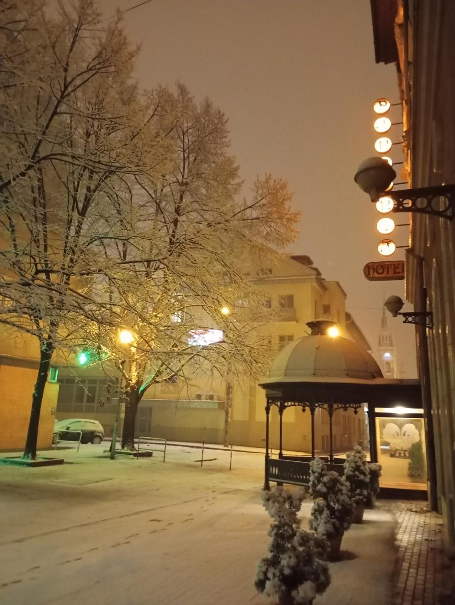 Hotel Pannonia 미슈콜츠 외부 사진